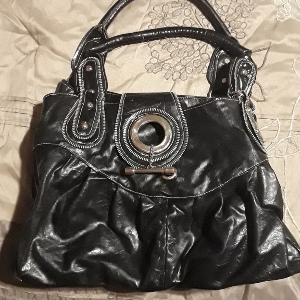 Cato purse